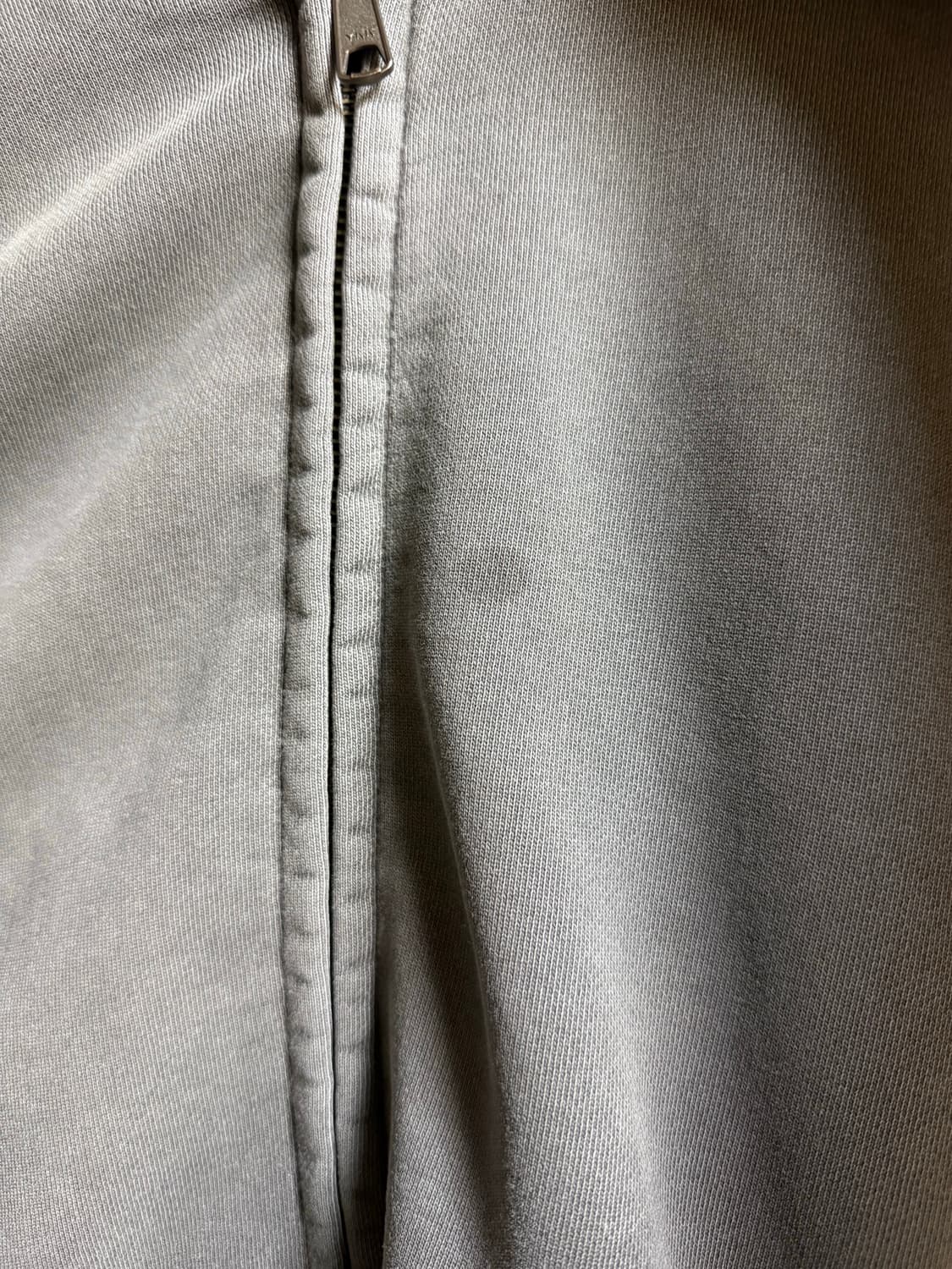 이티씨이 (ETCE) 기어 라벨 후드집업 차콜 상품이미지2