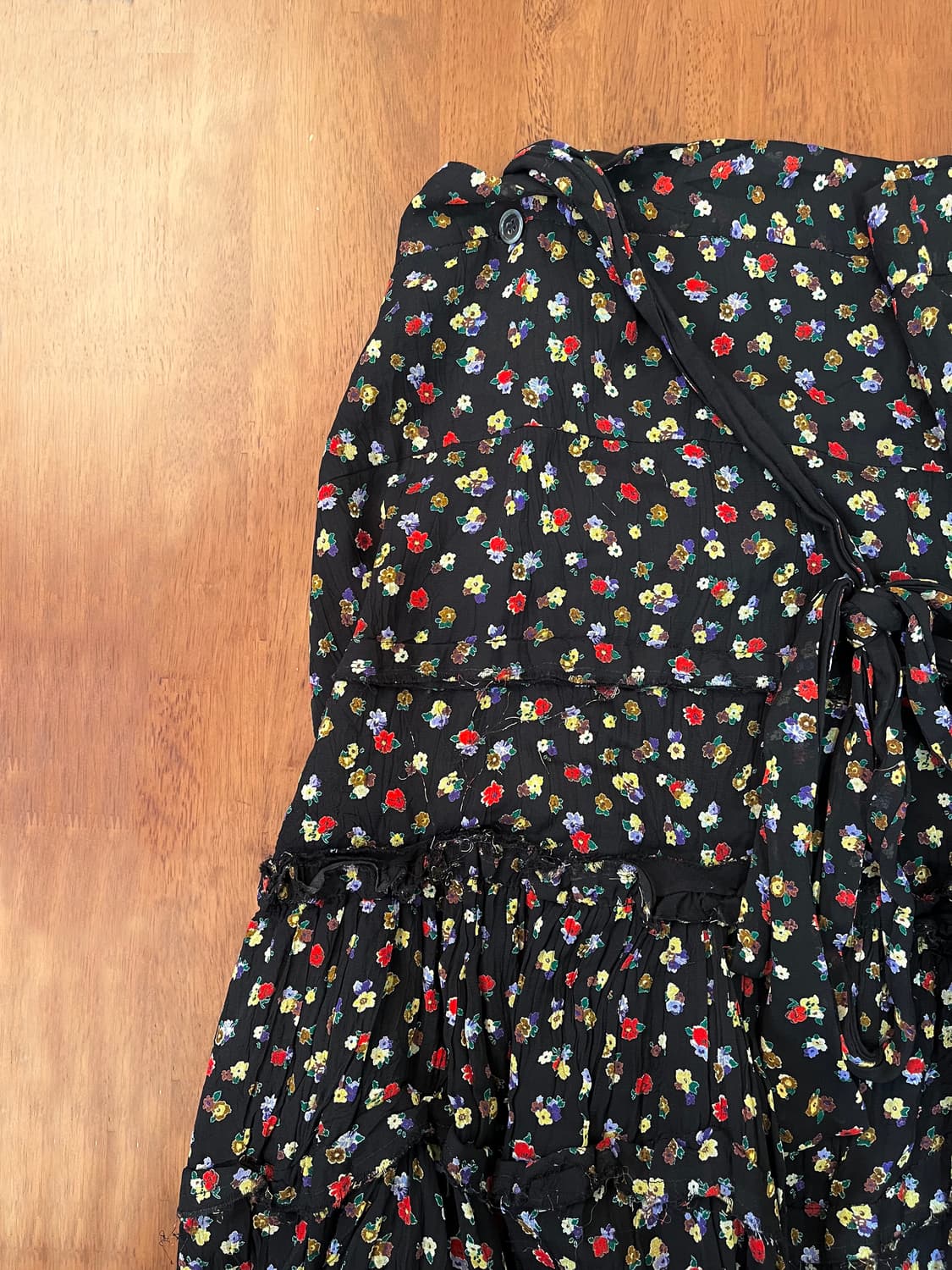 꼼데가르송 플로럴 프린트 랩 스커트 상품이미지3