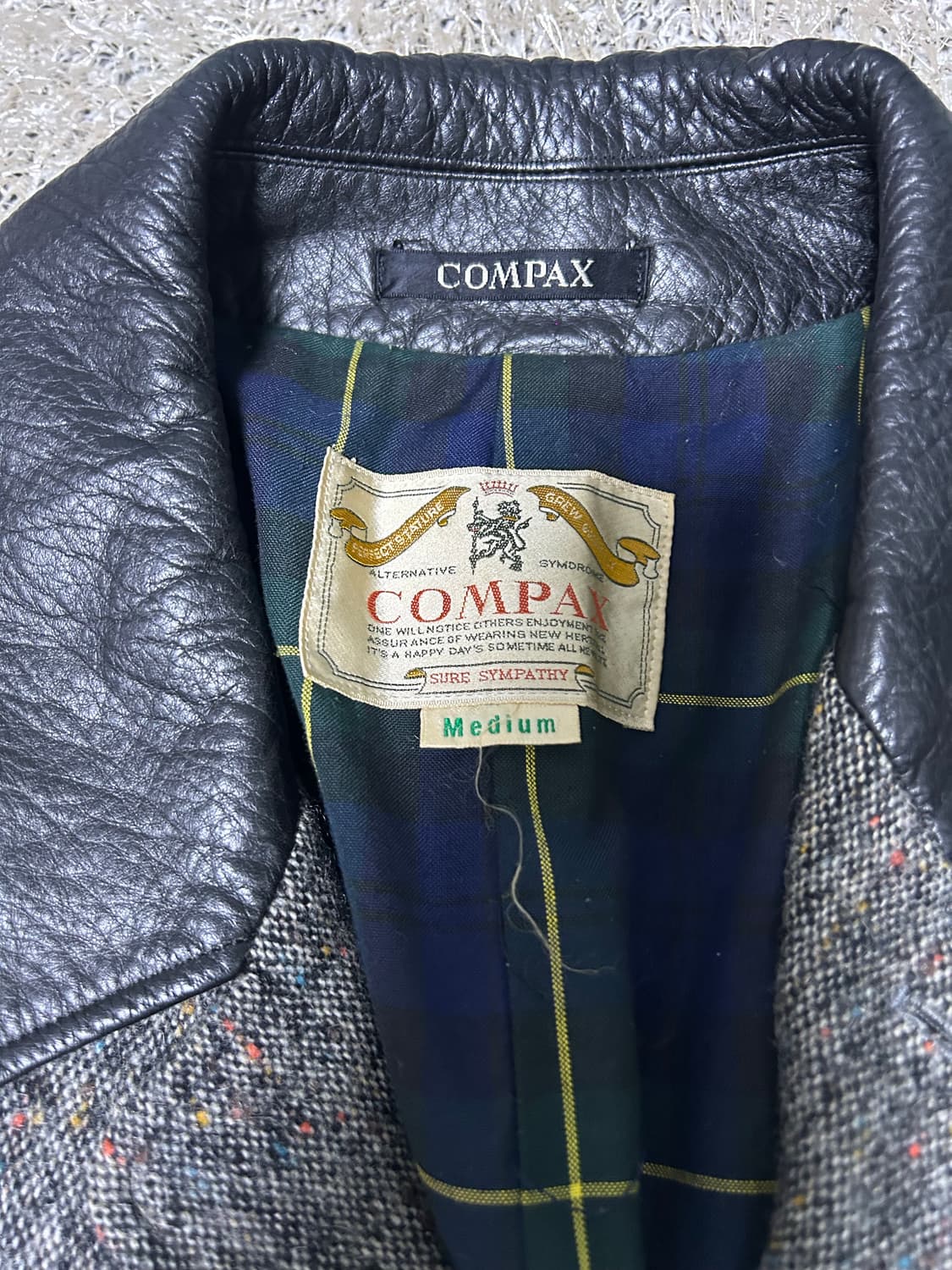 일제 소가죽카라 체크코트 사이즈 105-110 상품이미지3