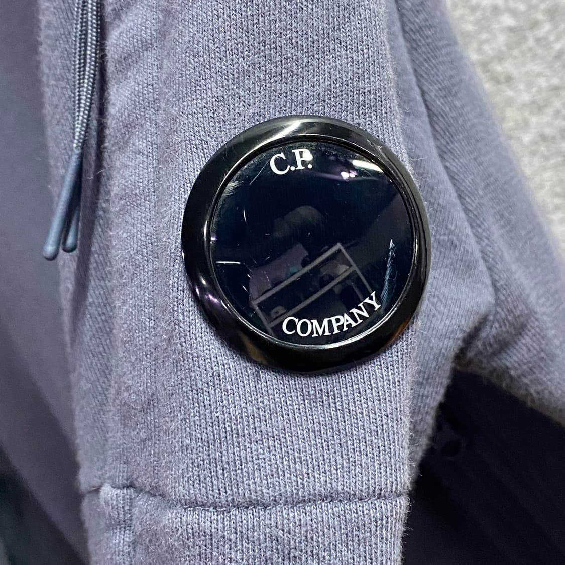 C.Pcompany 렌즈 스웻 셔츠 B2590 상품이미지5