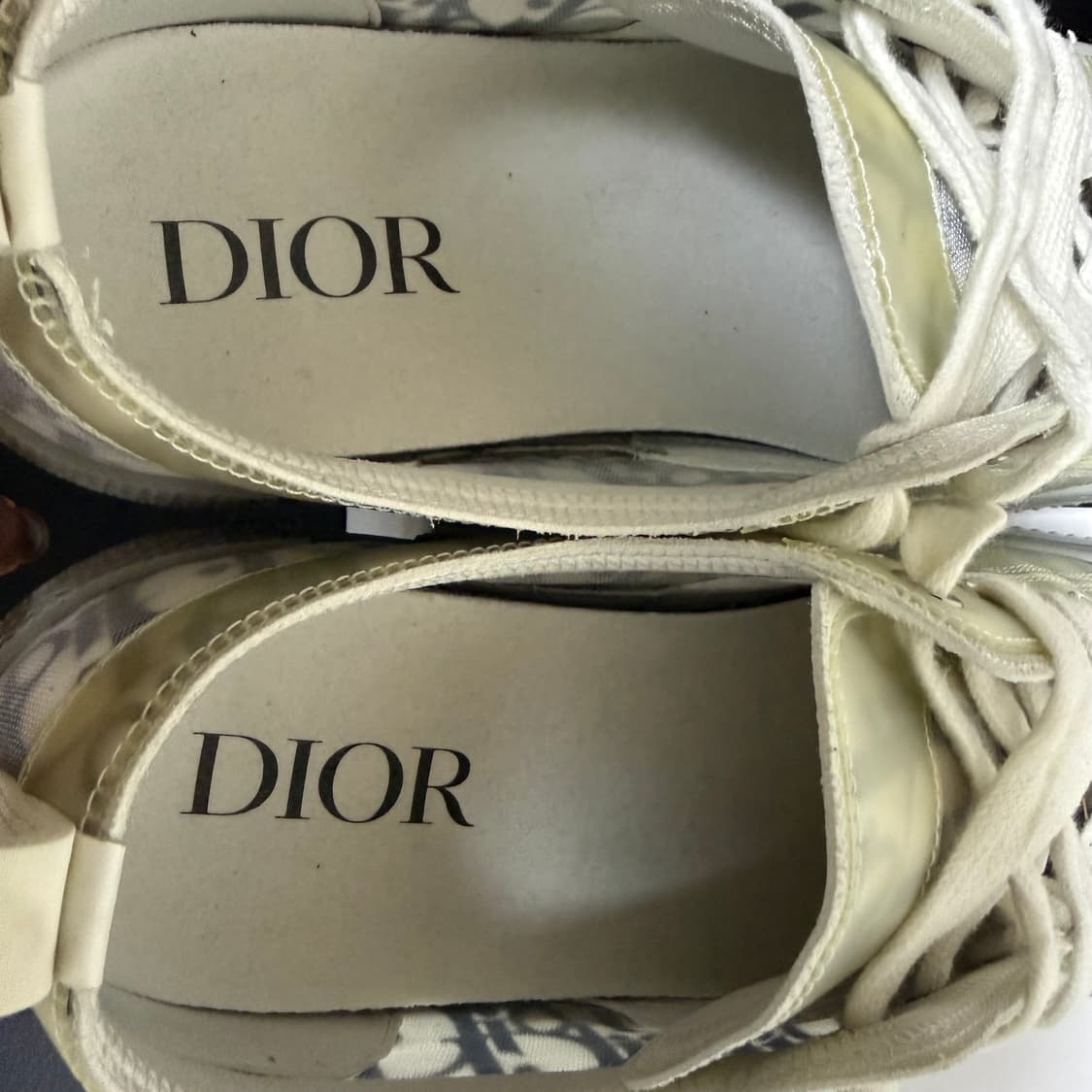 디올 오블리크 스니커즈 B23 상품이미지5