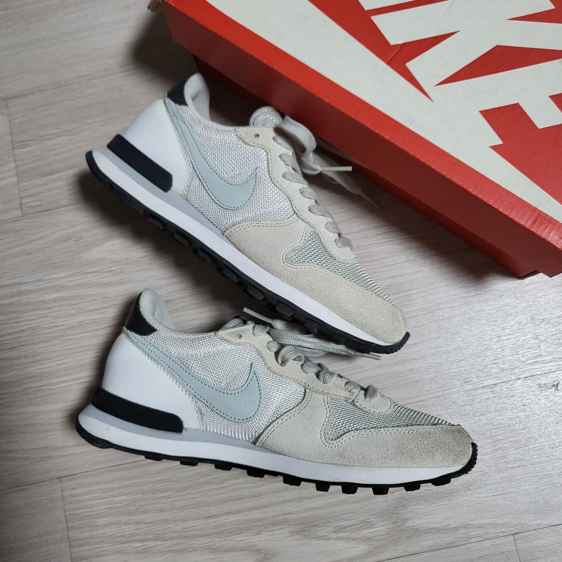 나이키 인터내셔널리스트(230) 상품이미지2