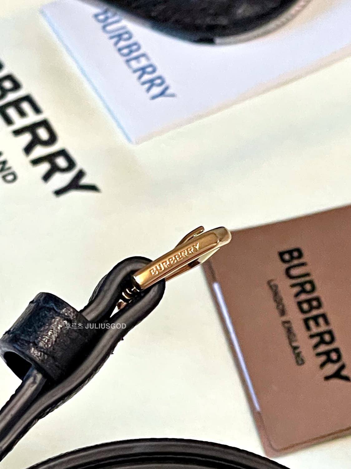 [정품, 새제품] 버버리 BURBERRY 체크 크로스백 클러치 가방  상품이미지5