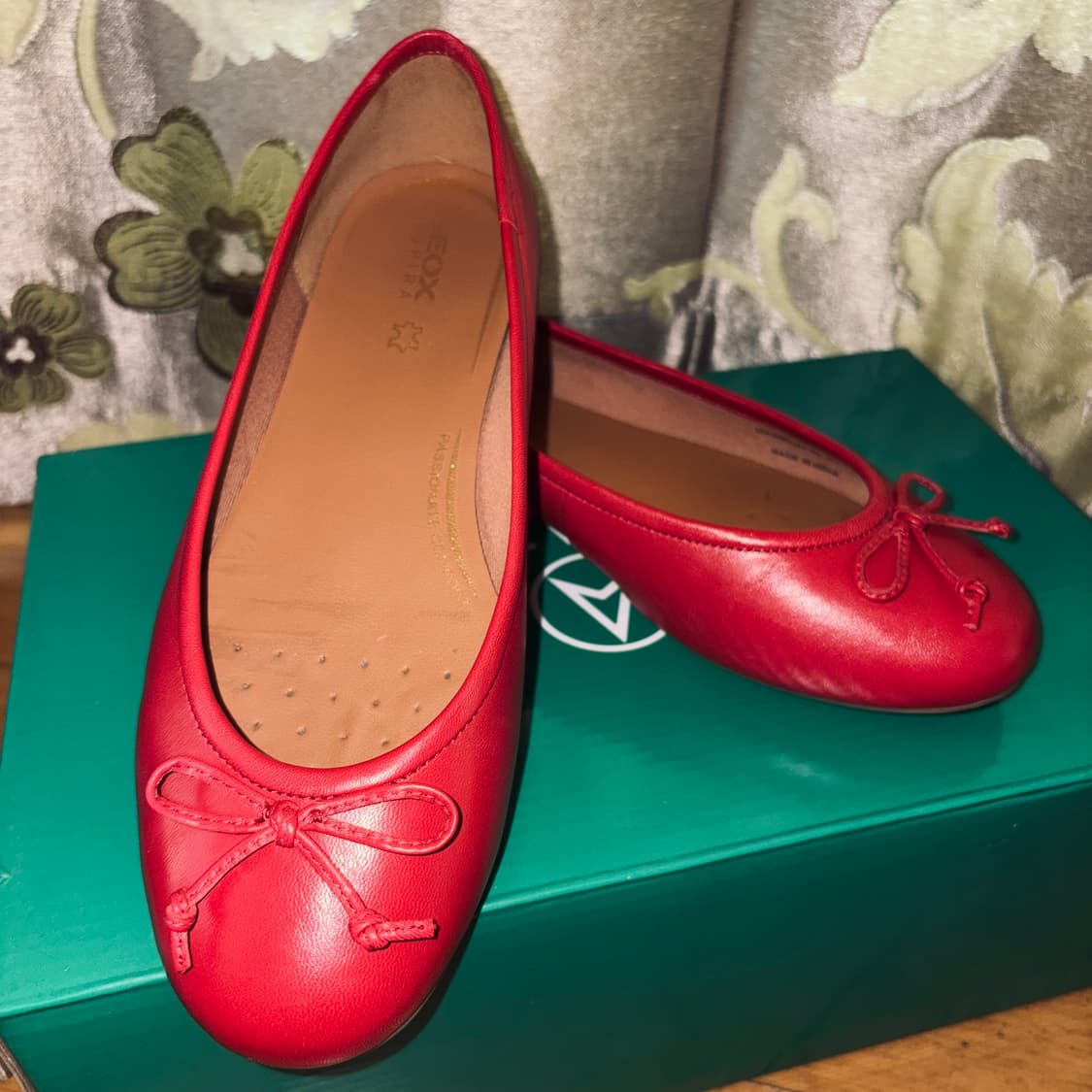 GEOX marry jane red flat shoes 235 상품이미지2
