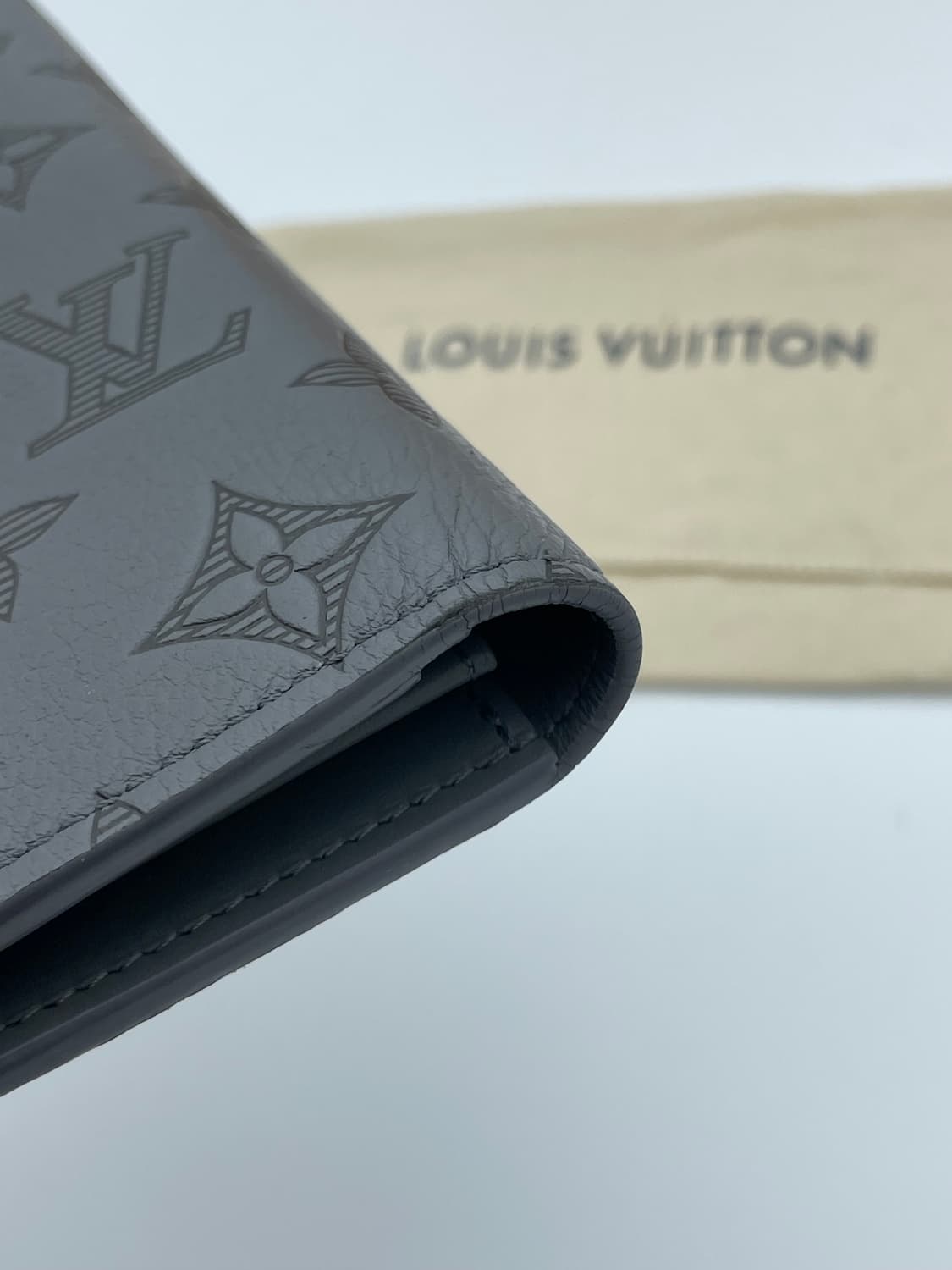 [ 정품 / 풀구성 ] 루이비통 이클립스 쉐도우 브라짜 월릿 장지갑  상품이미지10