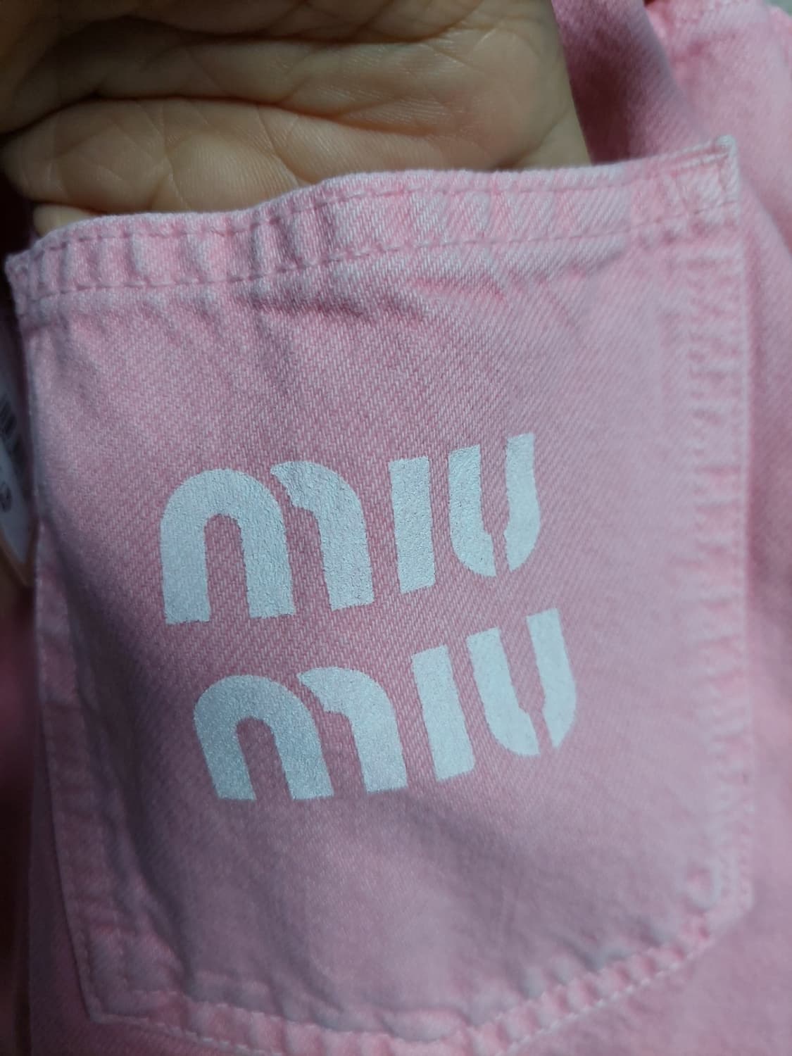 미우미우 연 핑크 데님 반바지 38 백화점판 상품이미지6