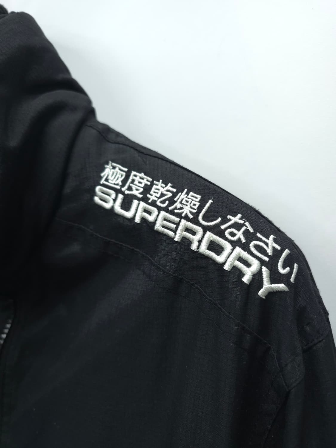 슈퍼드라이(SUPERDRY) 쓰리지퍼 윈드 자켓 ( 95-100 ) 상품이미지2