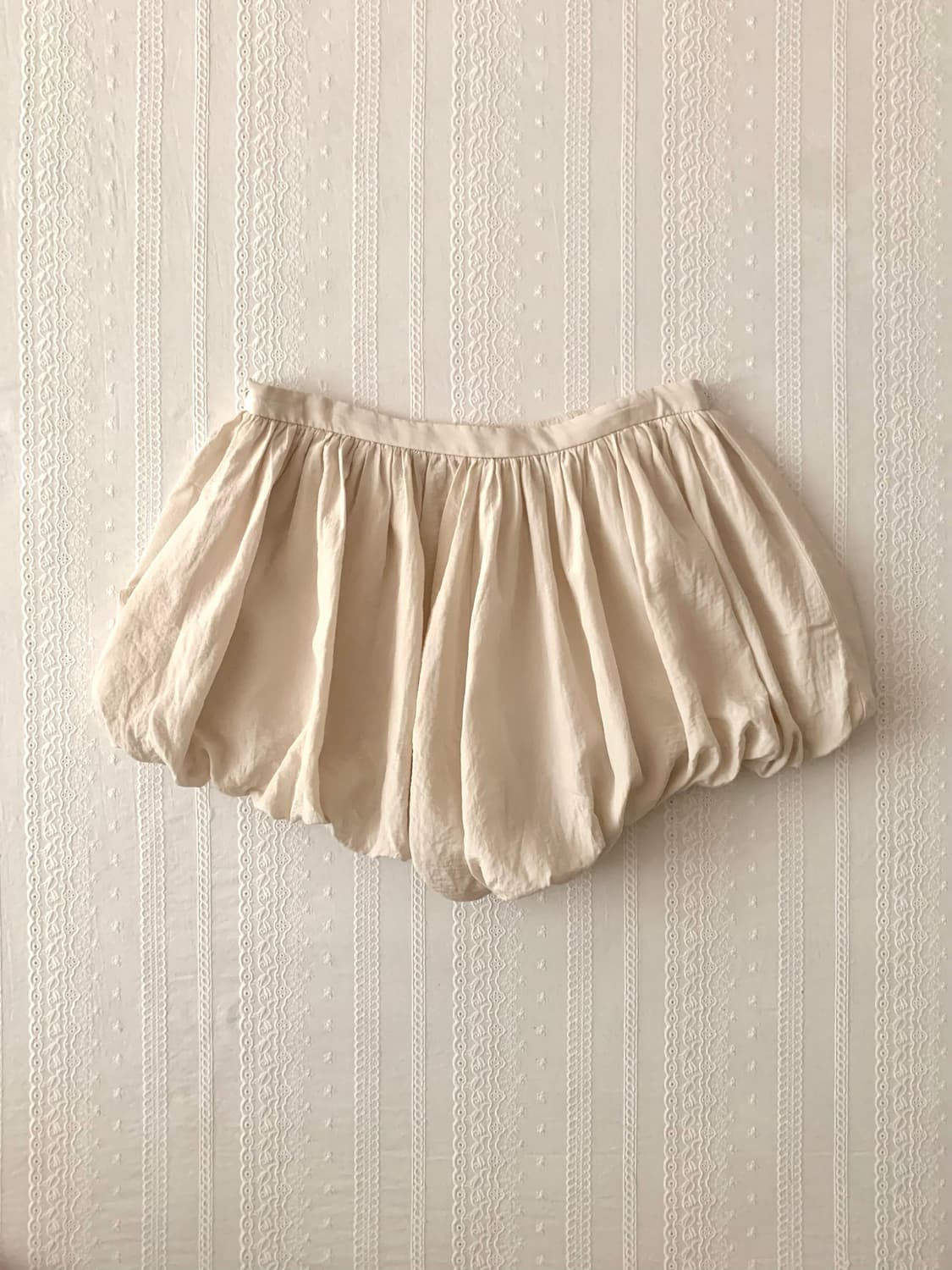 아이보리 벌룬 숏팬츠 상품이미지3