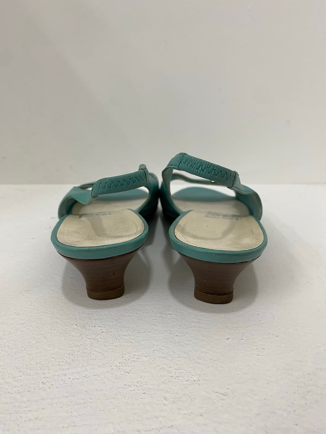 Ferragamo 블루 슬링백 상품이미지4