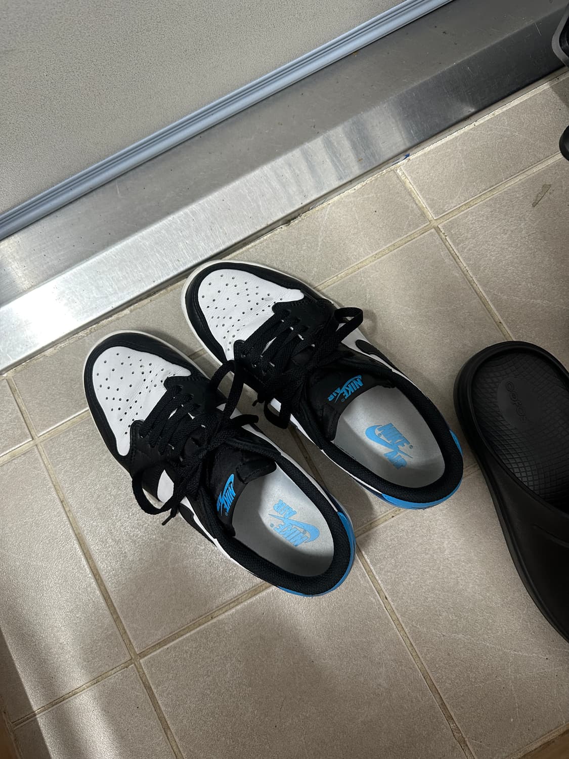 조던1 로우 파우더블루 255 상품이미지3