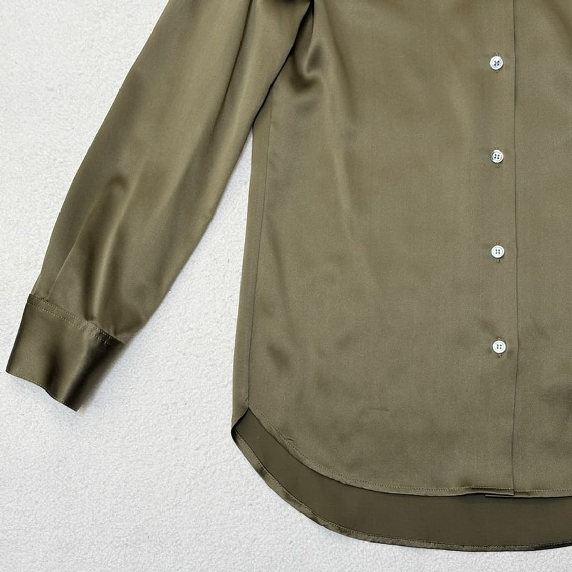 (새상품) ORR 100% 실크 새틴 블라우스 S 상품이미지3