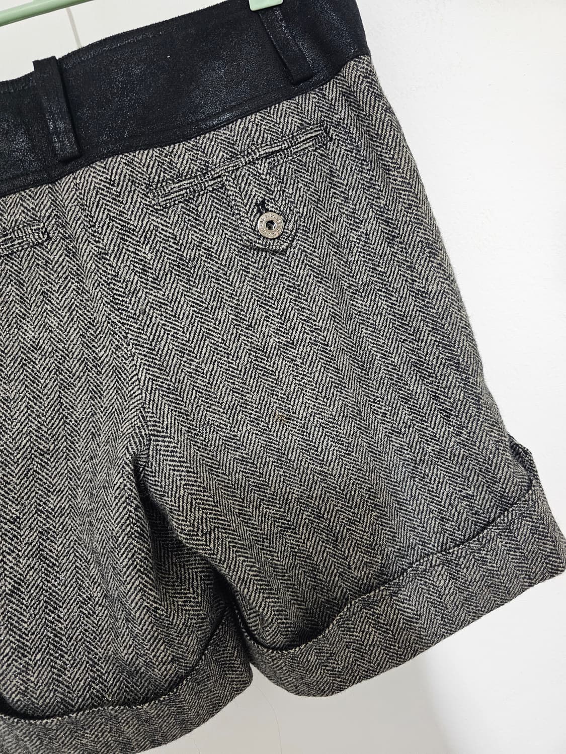 데코xix. ,,모혼방  블랙그레이체크 반바지 M. 상태좋음  상품이미지4