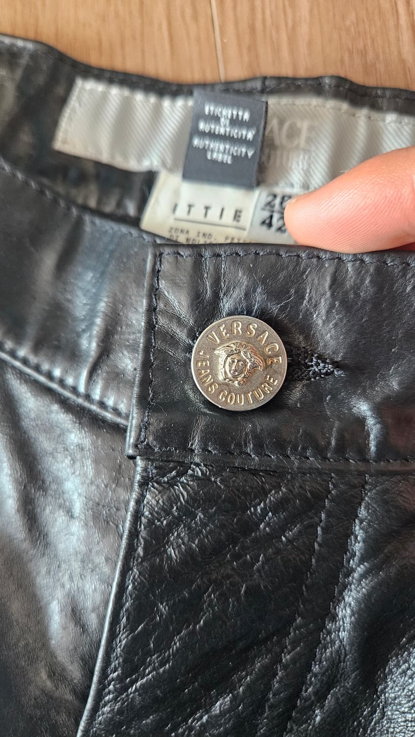 90s~00s Versace leather pants  상품이미지4