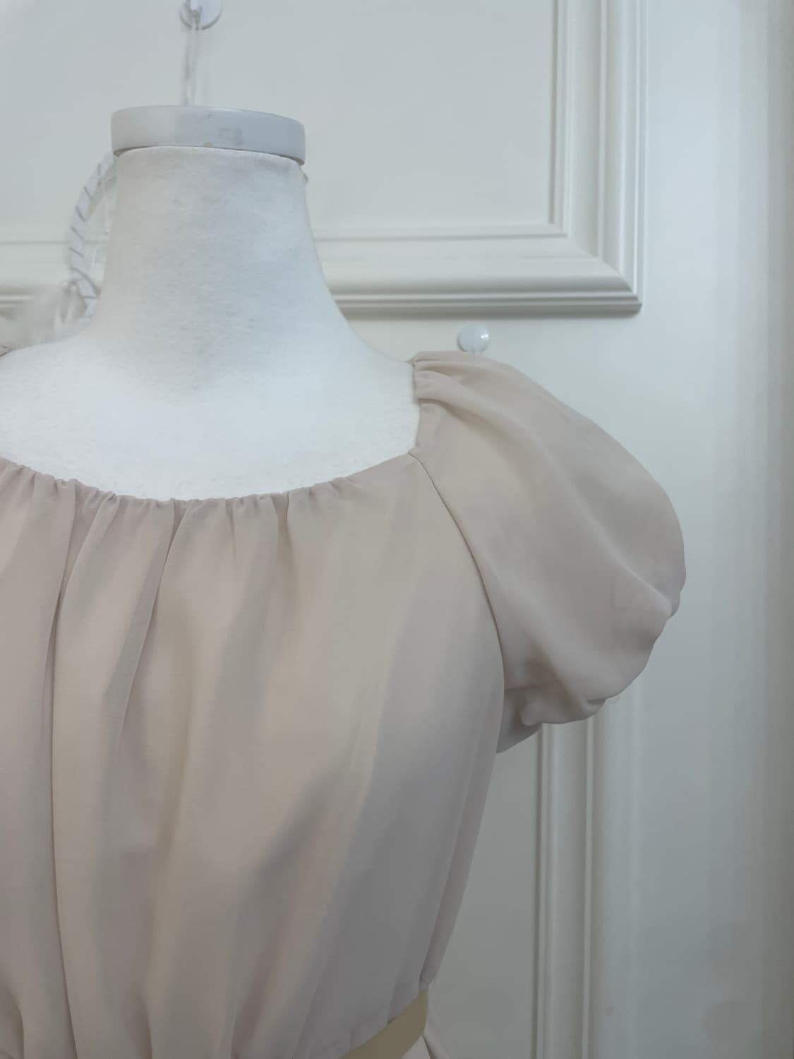 creambeige shirring embroidery point sat 상품이미지7