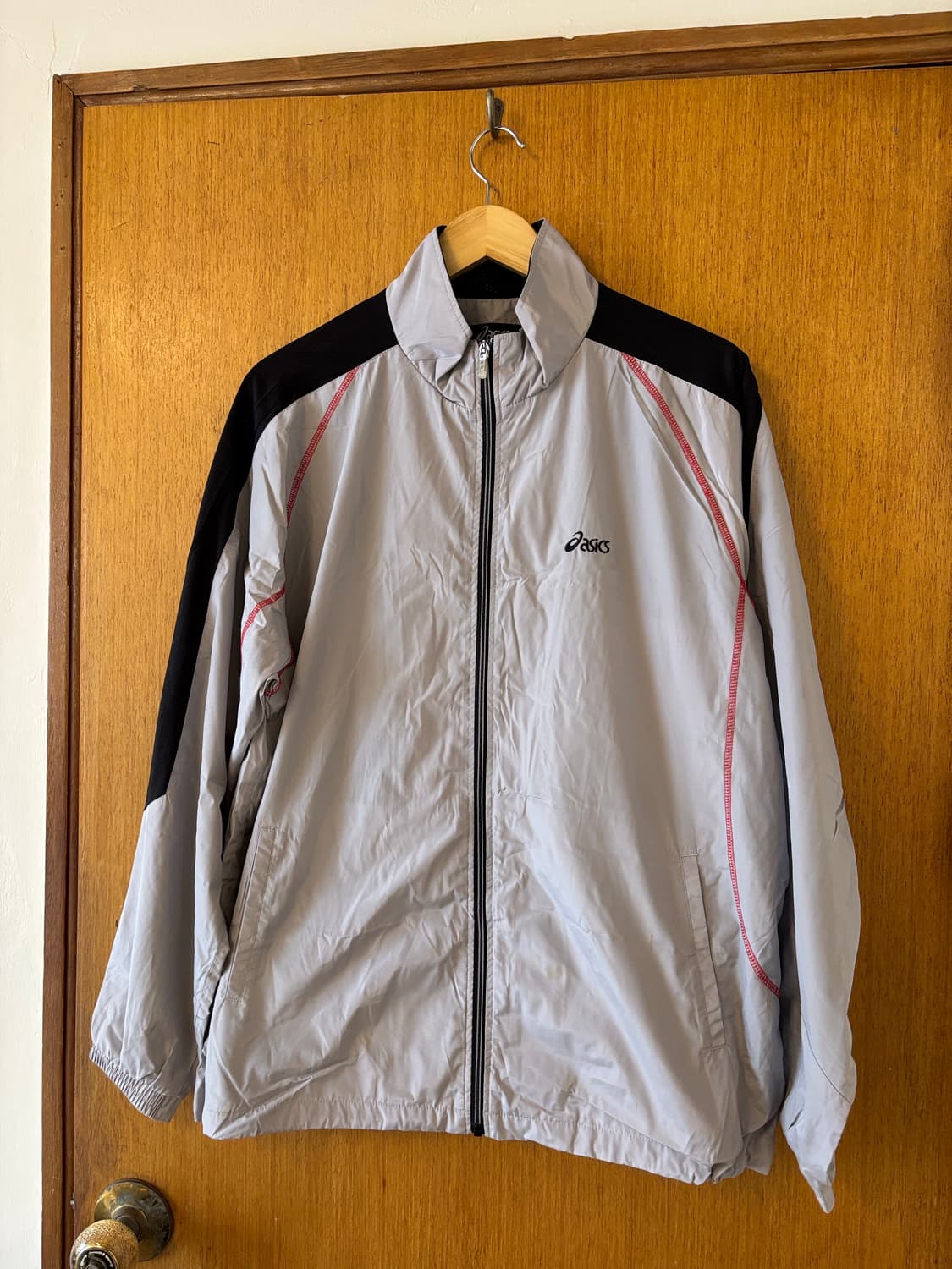 아식스 바람막이 자켓 그레이 상품이미지2