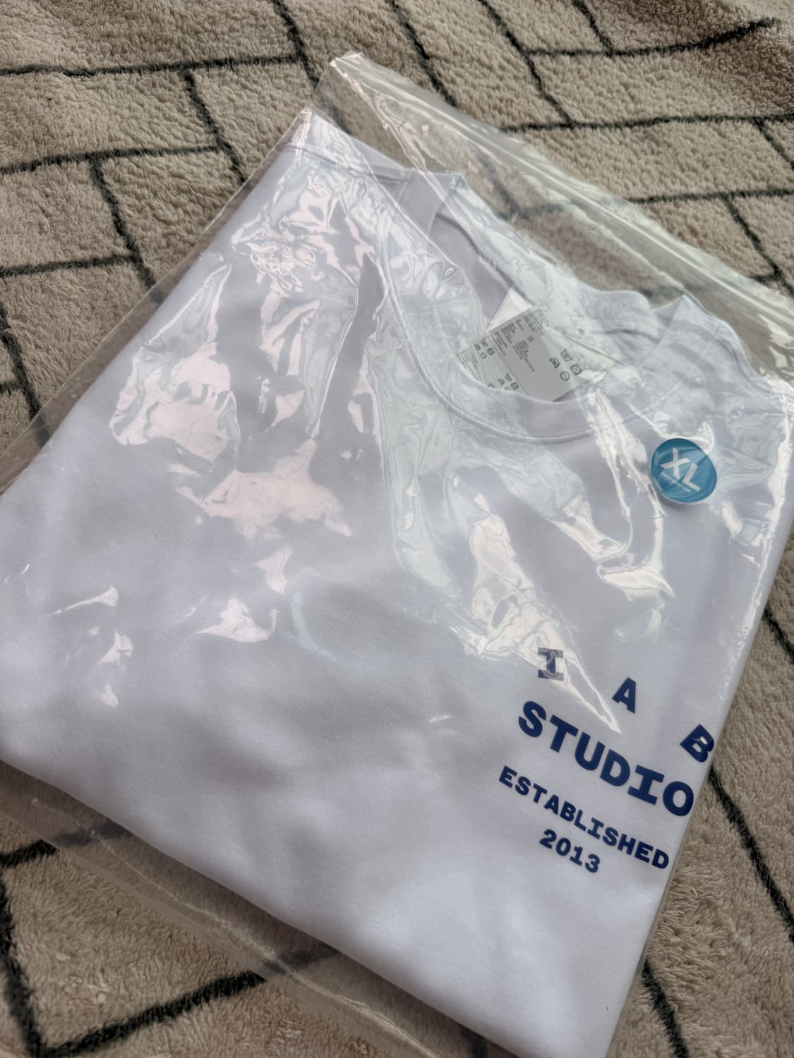 아이앱스튜디요 26ss 반팔 상품이미지2