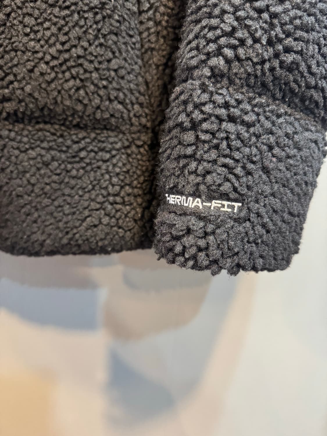 나이키 써마핏 쉐르파 상품이미지2