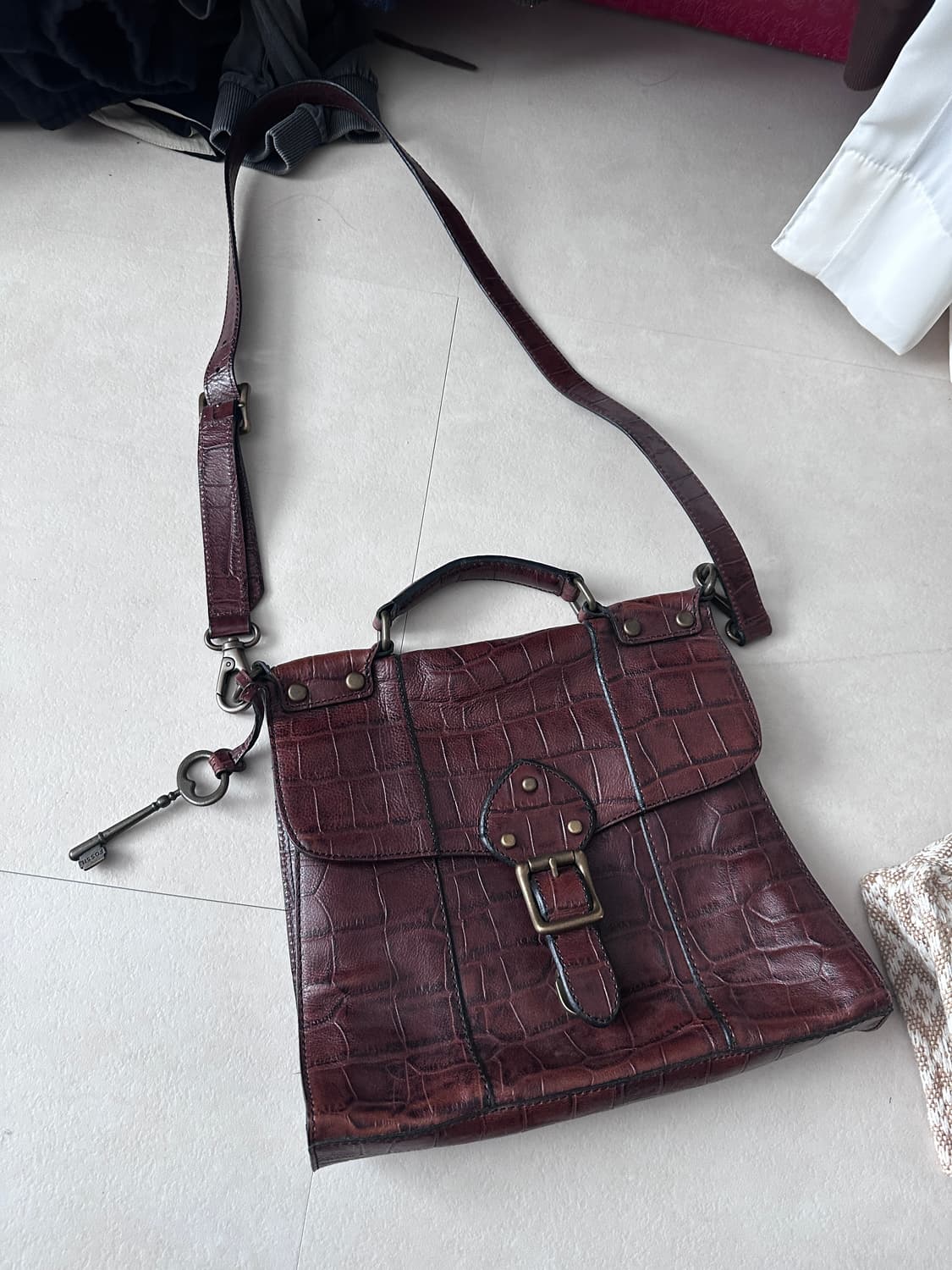 fossil 파슬 크로스 백 가죽가방 상품이미지1