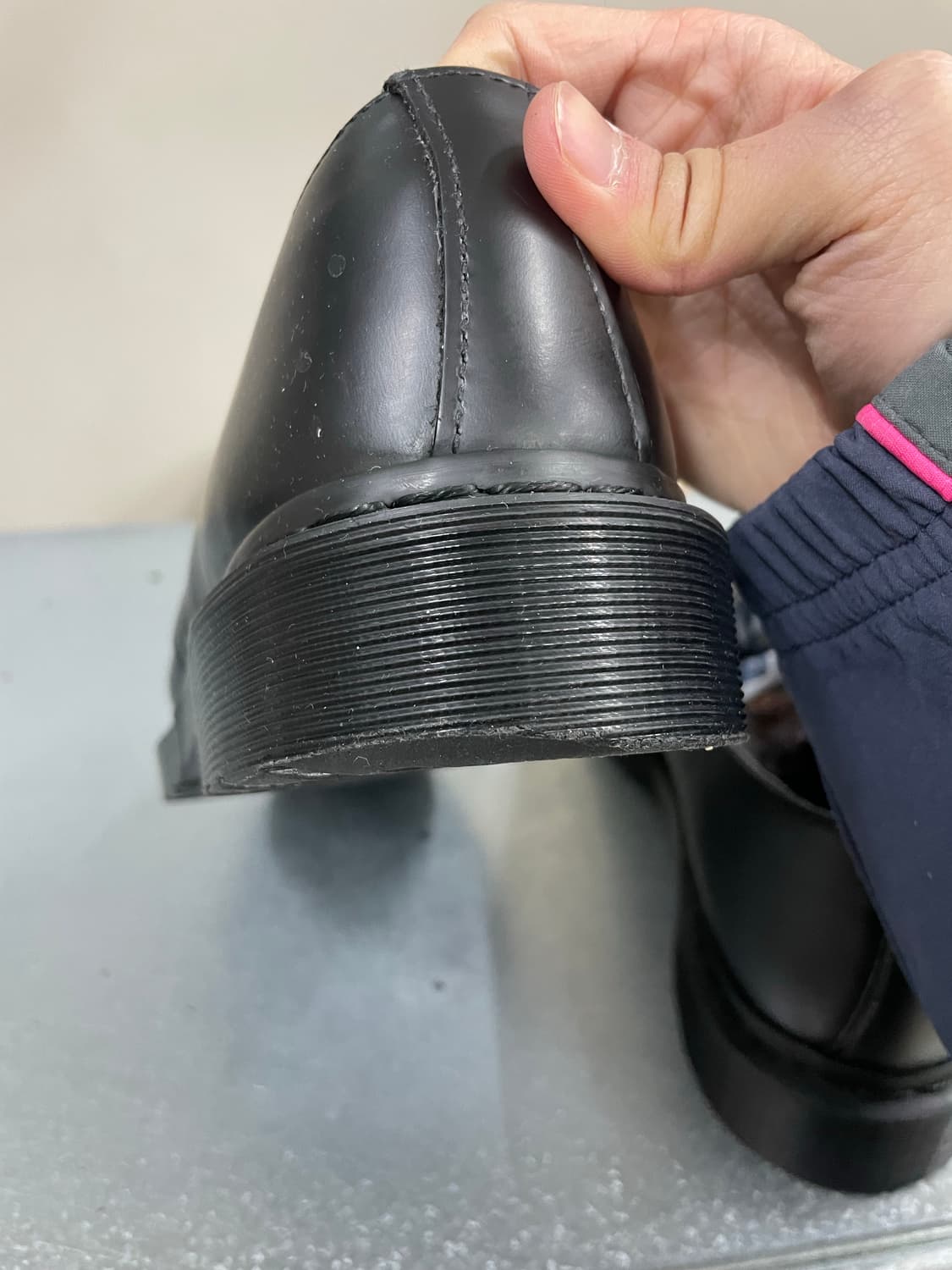 닥터마틴 1461 모노 UK7 상품이미지6