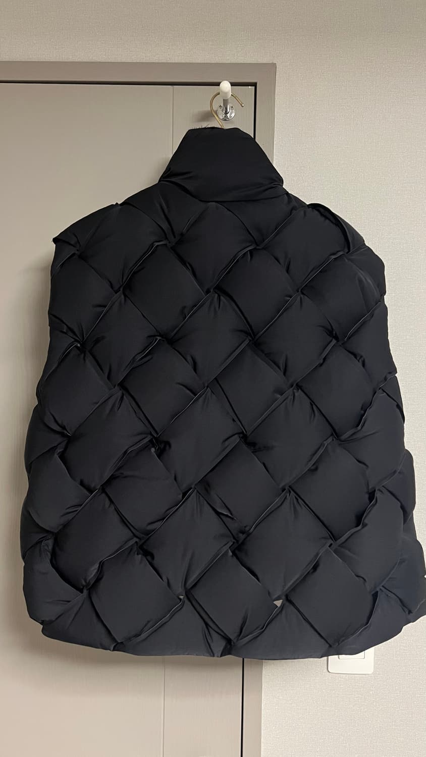 보테가베네타 위빙 패딩조끼 베스트 상품이미지3