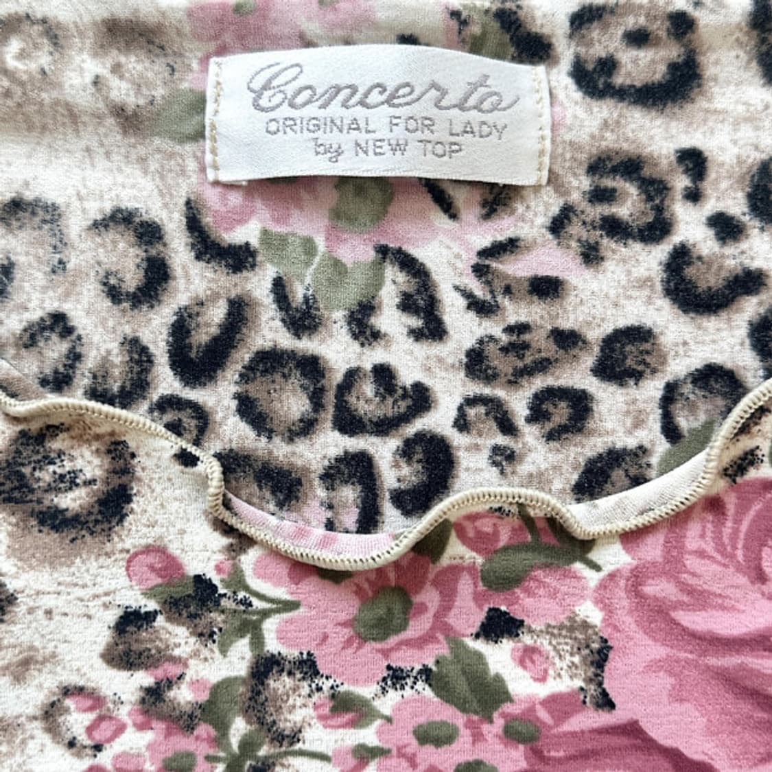 ˚ ⊹ pink leopard long sleeve﻿ ⊹ 상품이미지4