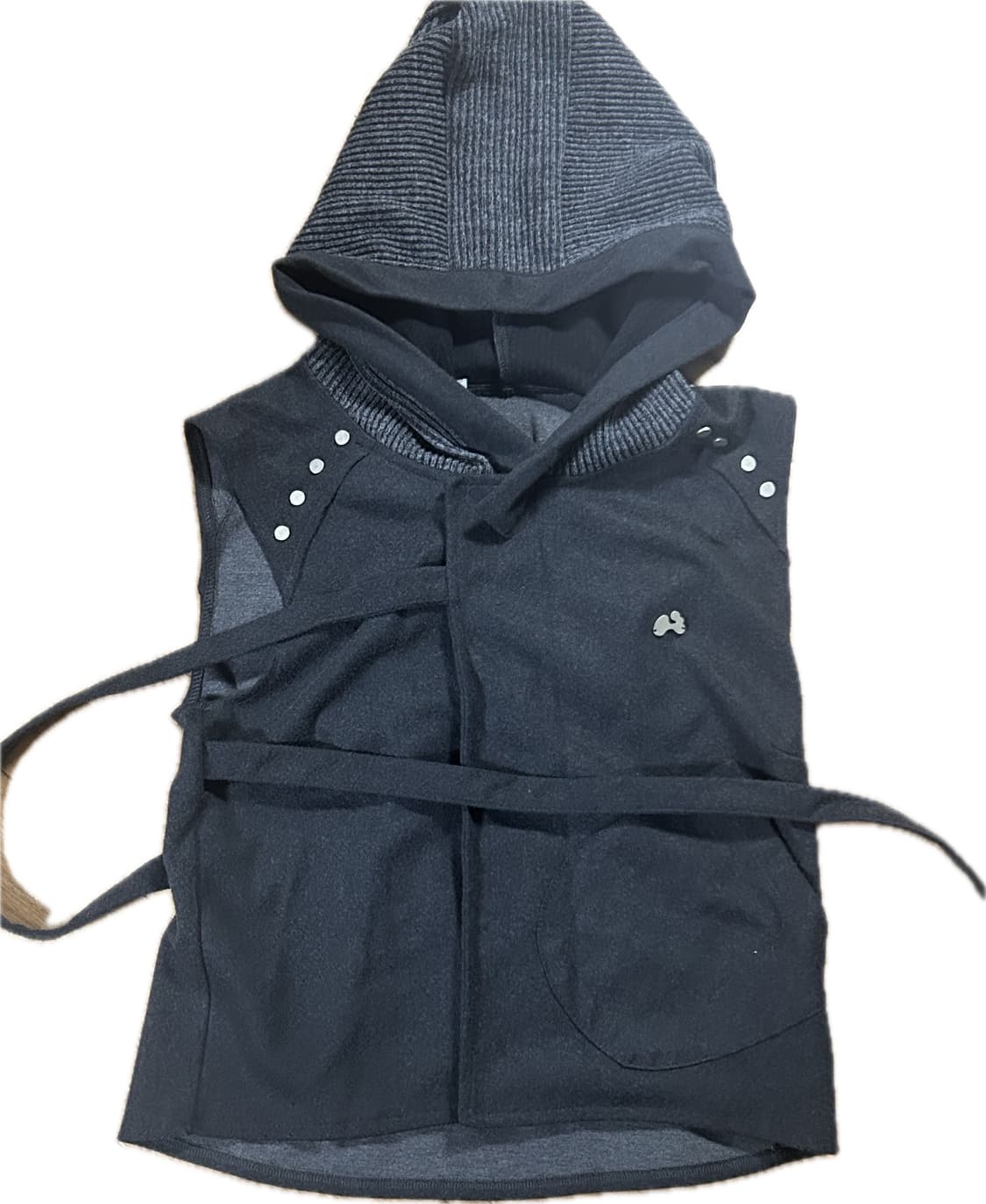 hugyourskin 허그유어스킨 스터드 후드 베스트 상품이미지1