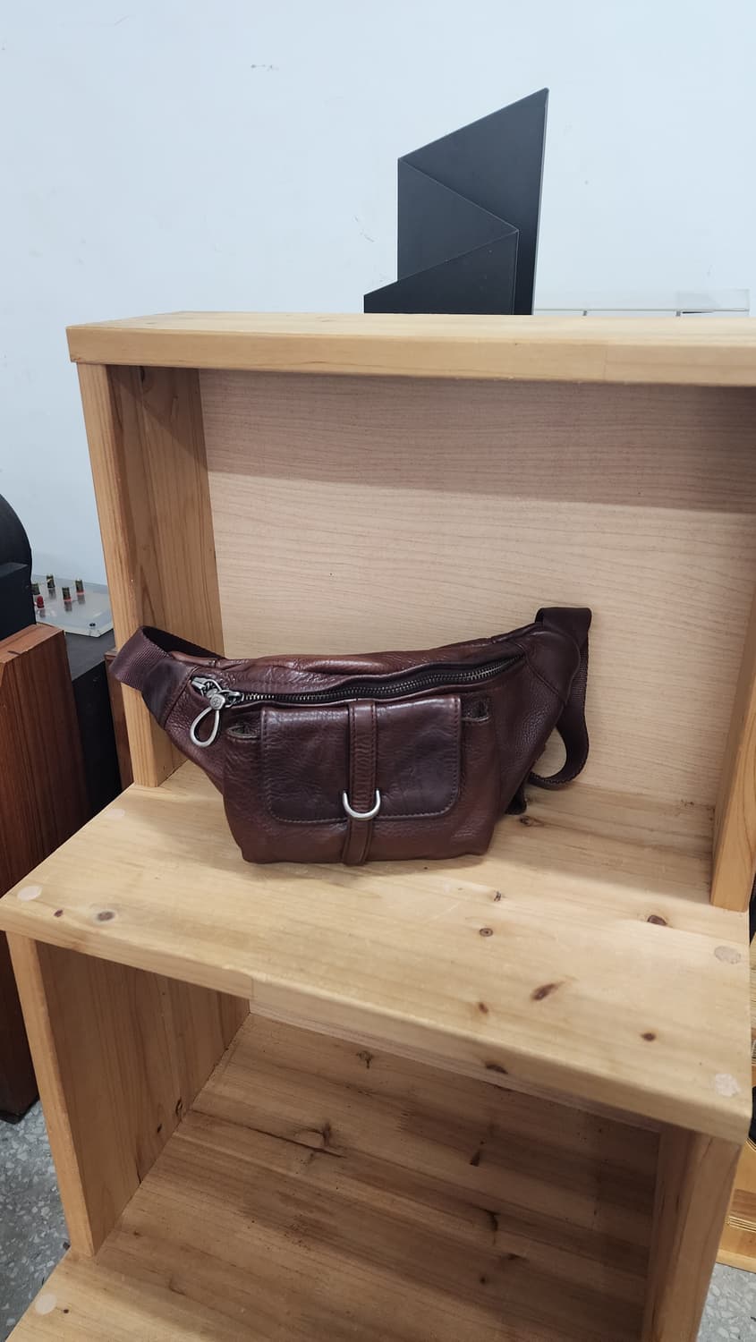 TOUGH 브라운 가죽 웨이스트백 힙색 상품이미지1