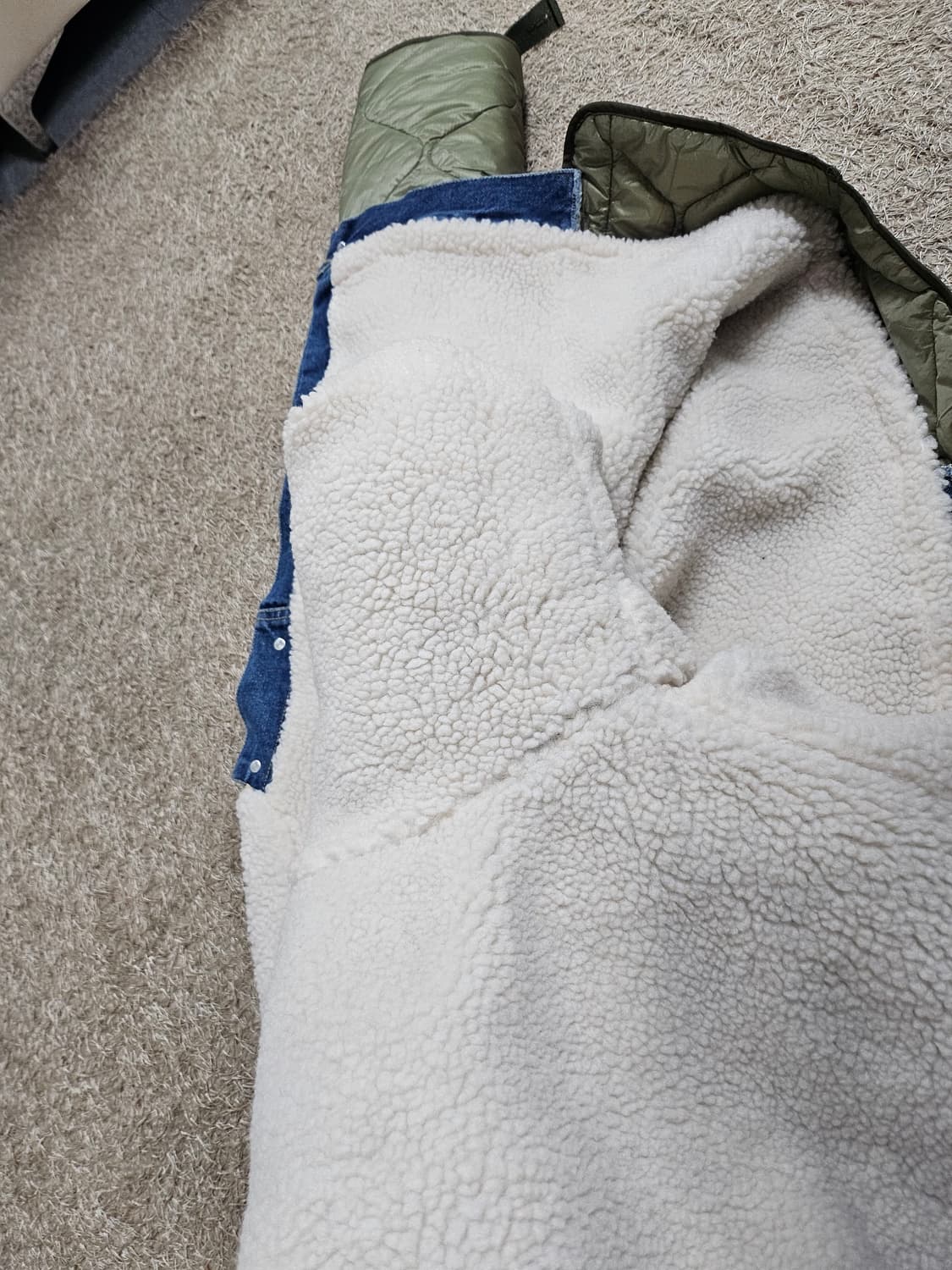 새상품(여성Free55-77) 오버핏 데님 양털 퀄팅 누빔 자켓  상품이미지3