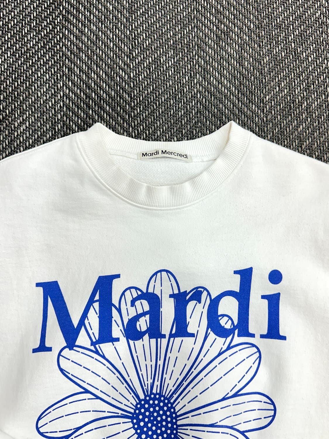 마르디메크르디 맨투맨 상품이미지3