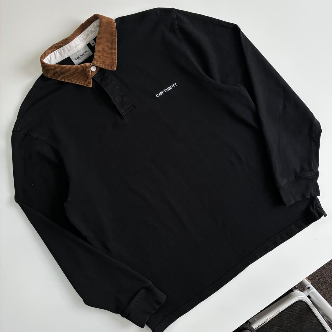 Carhartt 칼하트 블랙 코듀로이 카라 럭비티 상품이미지2