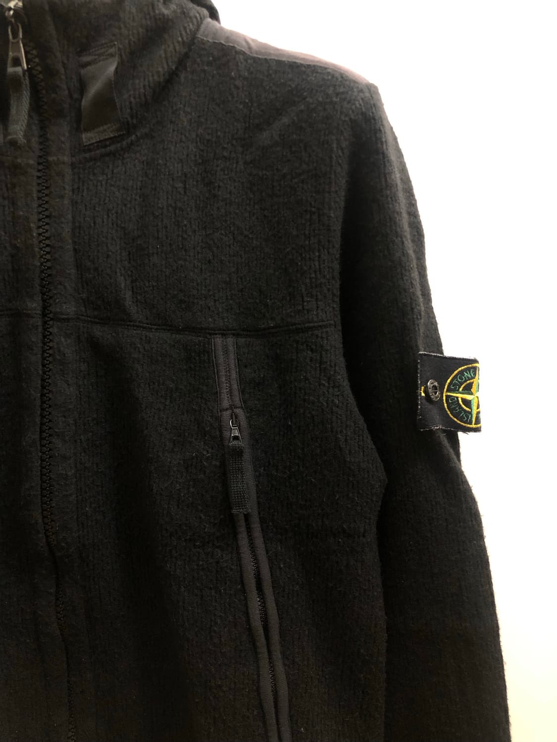 [S] 05‘스톤아일랜드 후드집업 울자켓 블랙  상품이미지5