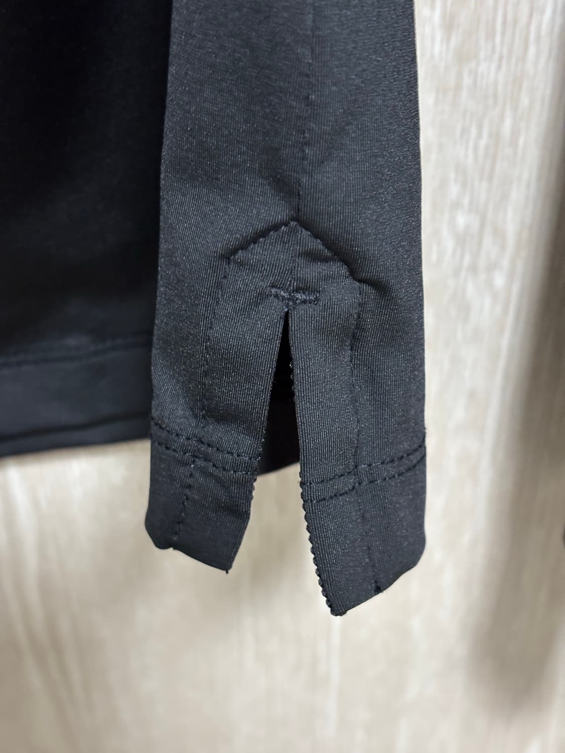 23ss새상품급)보그너 여성 골프 기능성 긴팔90/블랙 상품이미지3