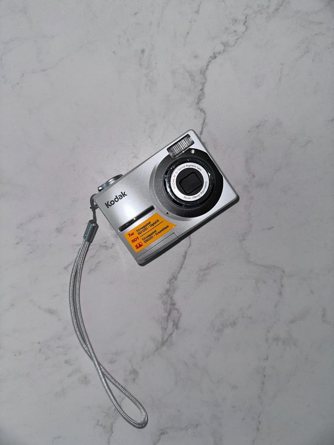 카리나 디카) 코닥 이지쉐어 c713 희귀색상 화이트 판매합니다(A+급) 상품이미지5