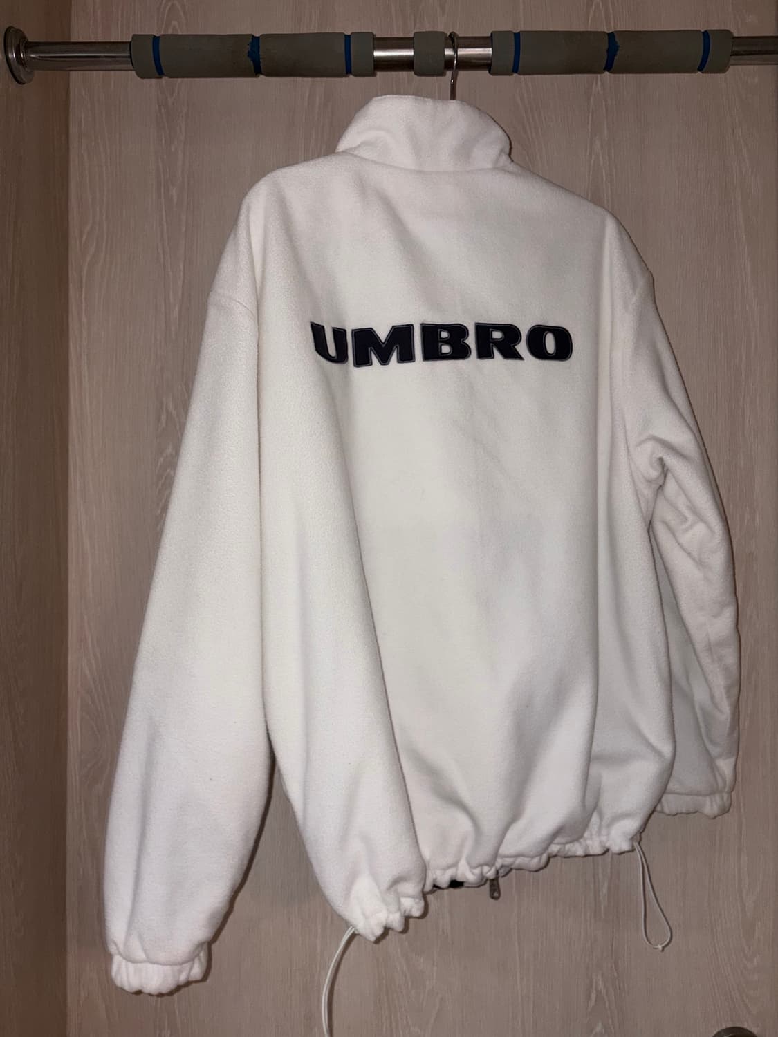 엄브로 컬러블록 리버시블 플리스 바람막이 자켓 S 상품이미지3