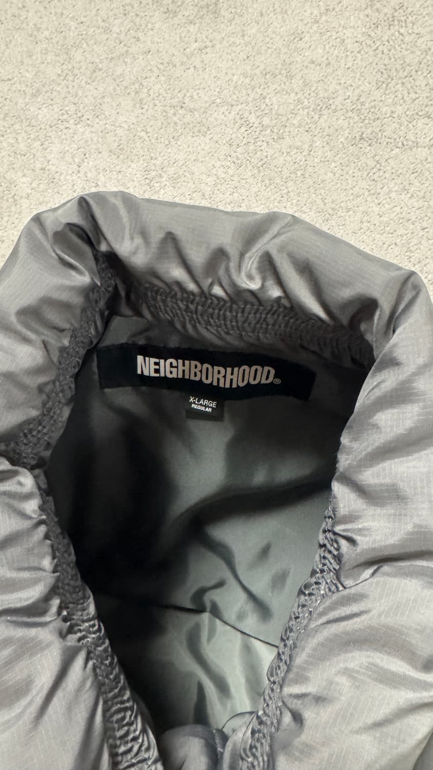 네이버후드 패딩 베스트 다크 그레이 xl 105 상품이미지3