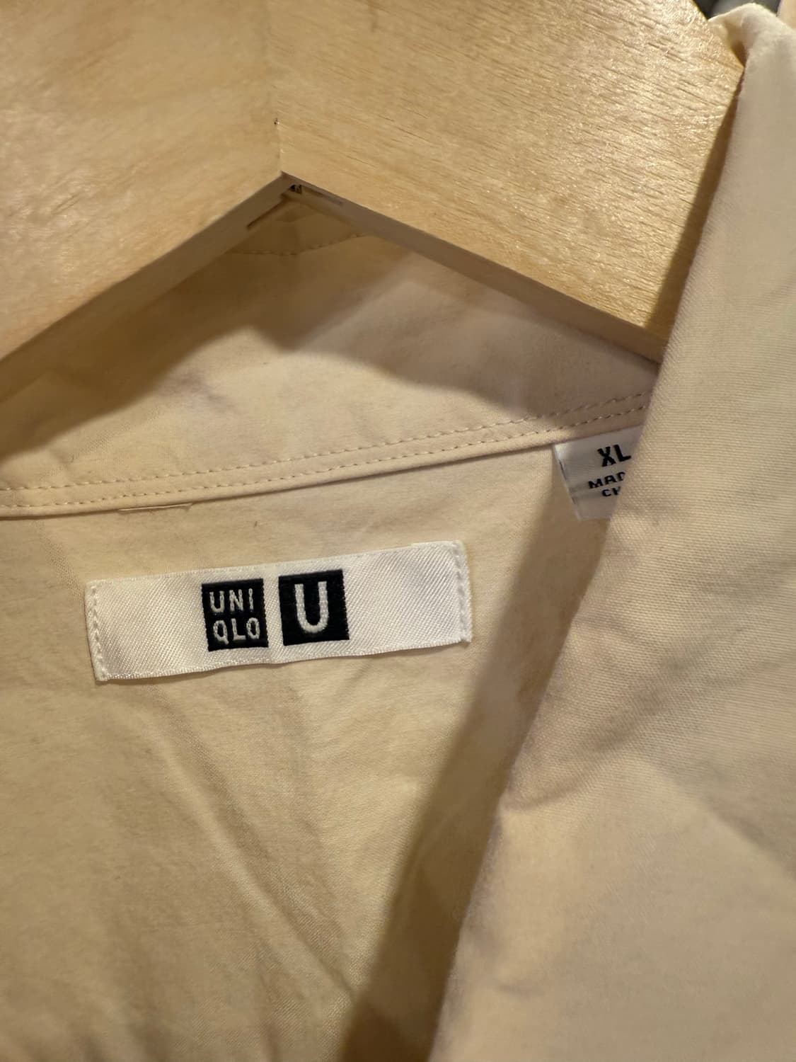 유니클로 U라인 베이지 셔츠 상품이미지2