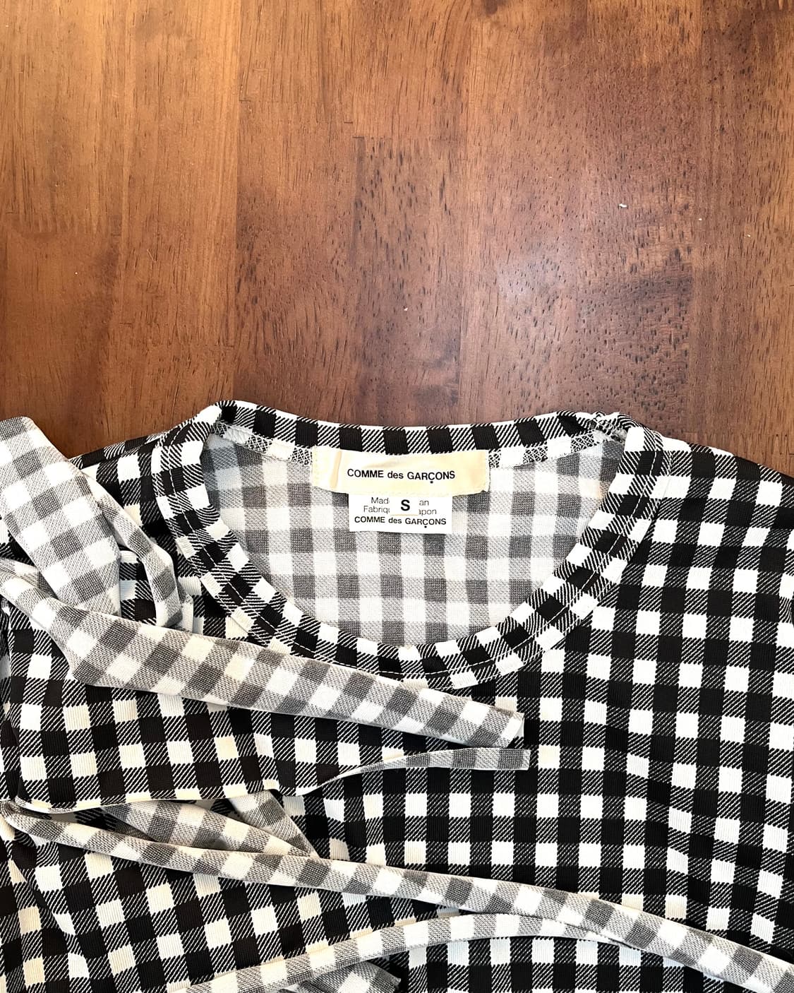 꼼데가르송 체크 드레이프 탑 슬리브 상품이미지5