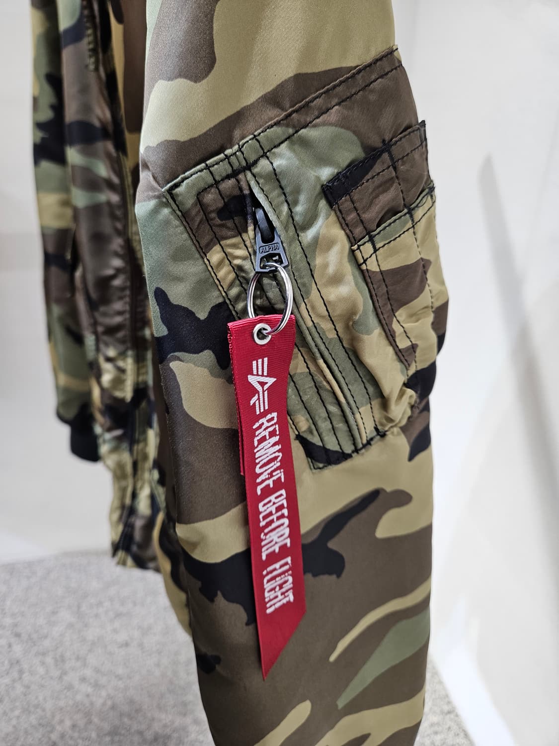알파인더스트리 MA-1 밀리터리 카모 항공점퍼 상품이미지5