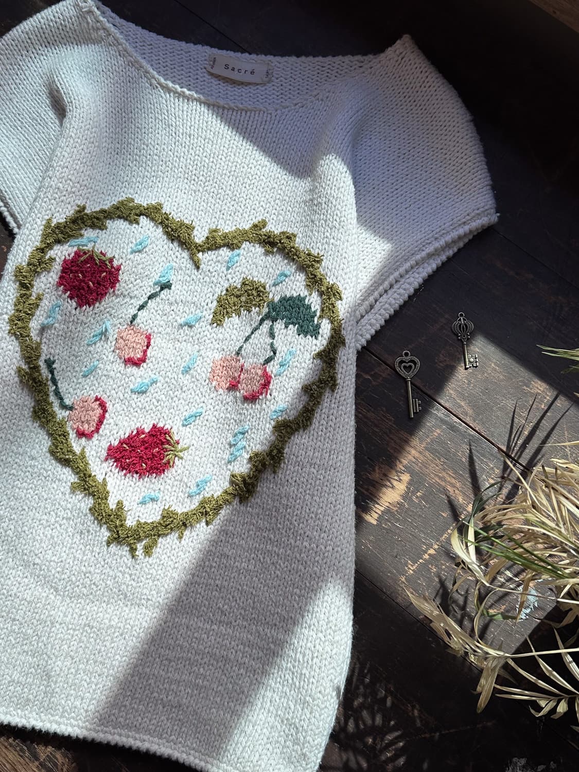 Strawberry Embroidered Knit Vest 0080 상품이미지2