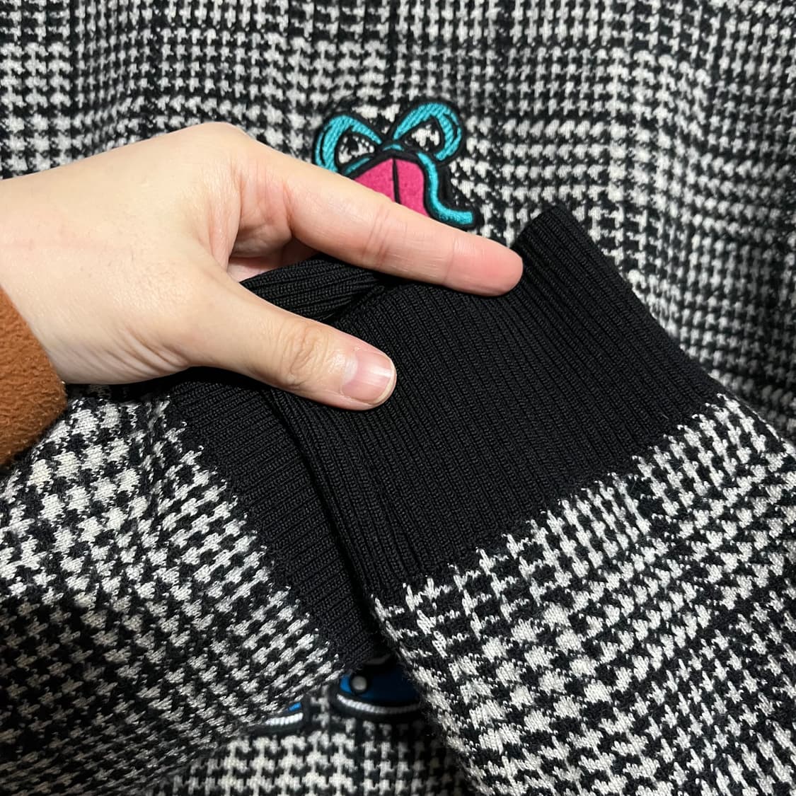 파리게이츠 바트 심슨 니트 상품이미지9