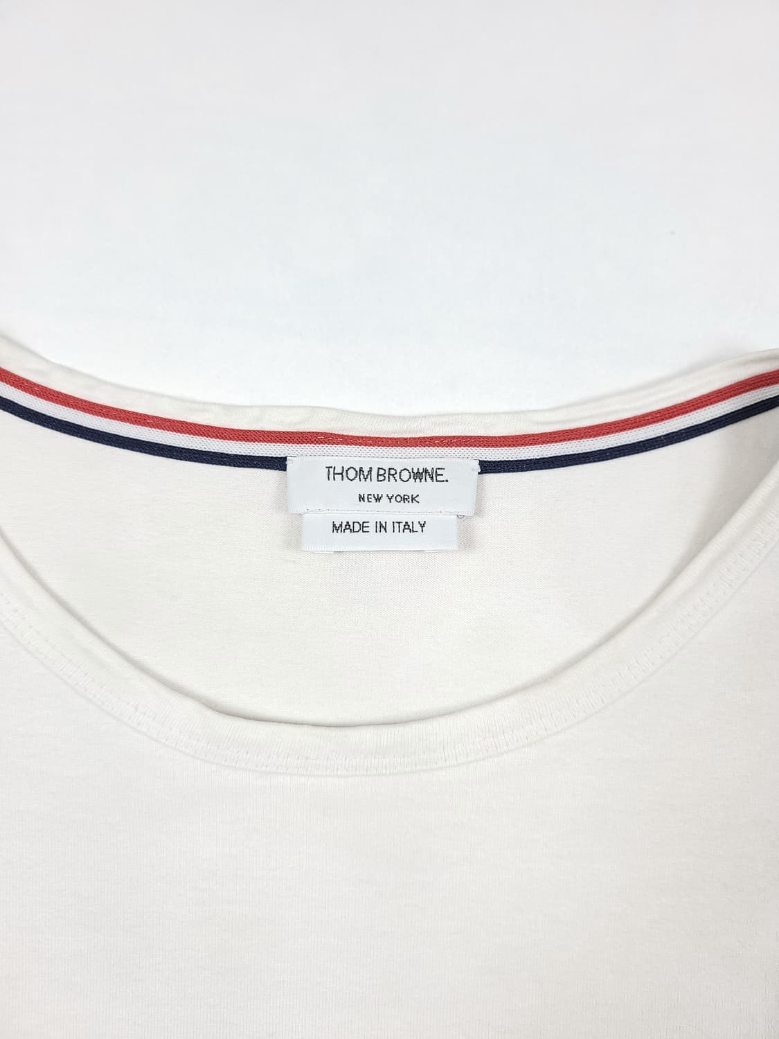 톰브라운 포켓 삼선 반팔 티셔츠 상품이미지6