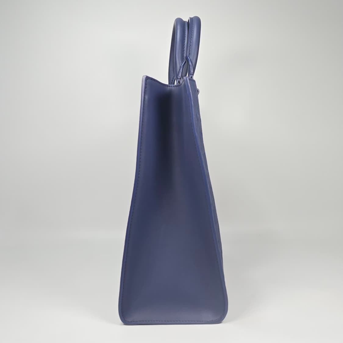 루이비통 삭플라 24H 사파이어 상품이미지4