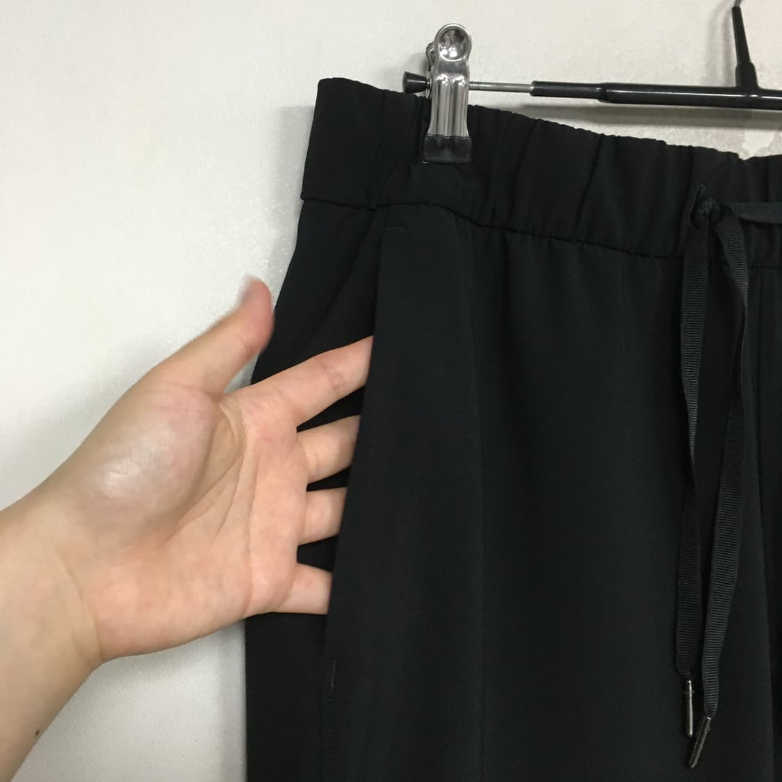 룰루레몬 댄스스튜디오 미드라이즈 크롭 팬츠 4 상품이미지4