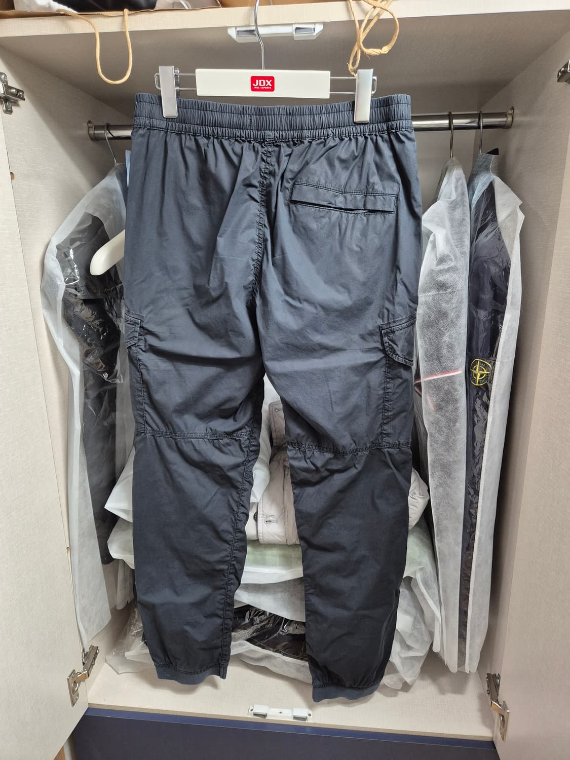 정품 스톤아일랜드 카고조거팬츠 30 블랙 상품이미지2