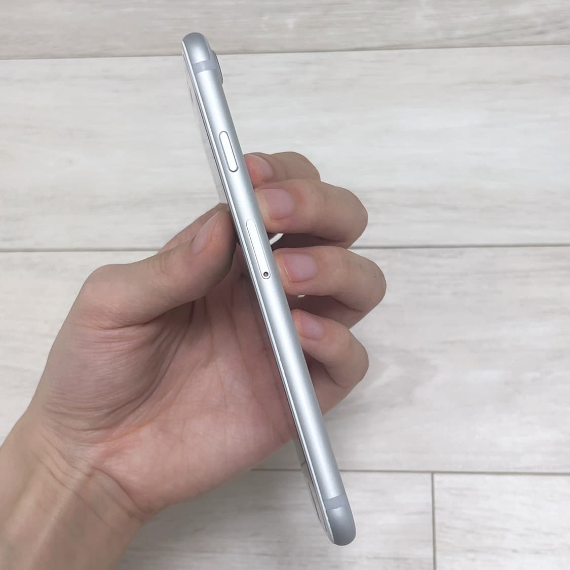 sss급) 아이폰7 128기가 배터리100 카메라 무음 상품이미지6