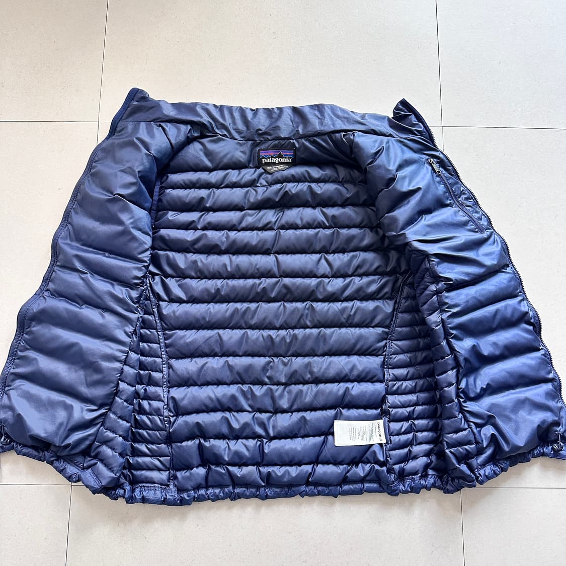 19F/W 파타고니아 다운 스웨터 베스트  상품이미지4