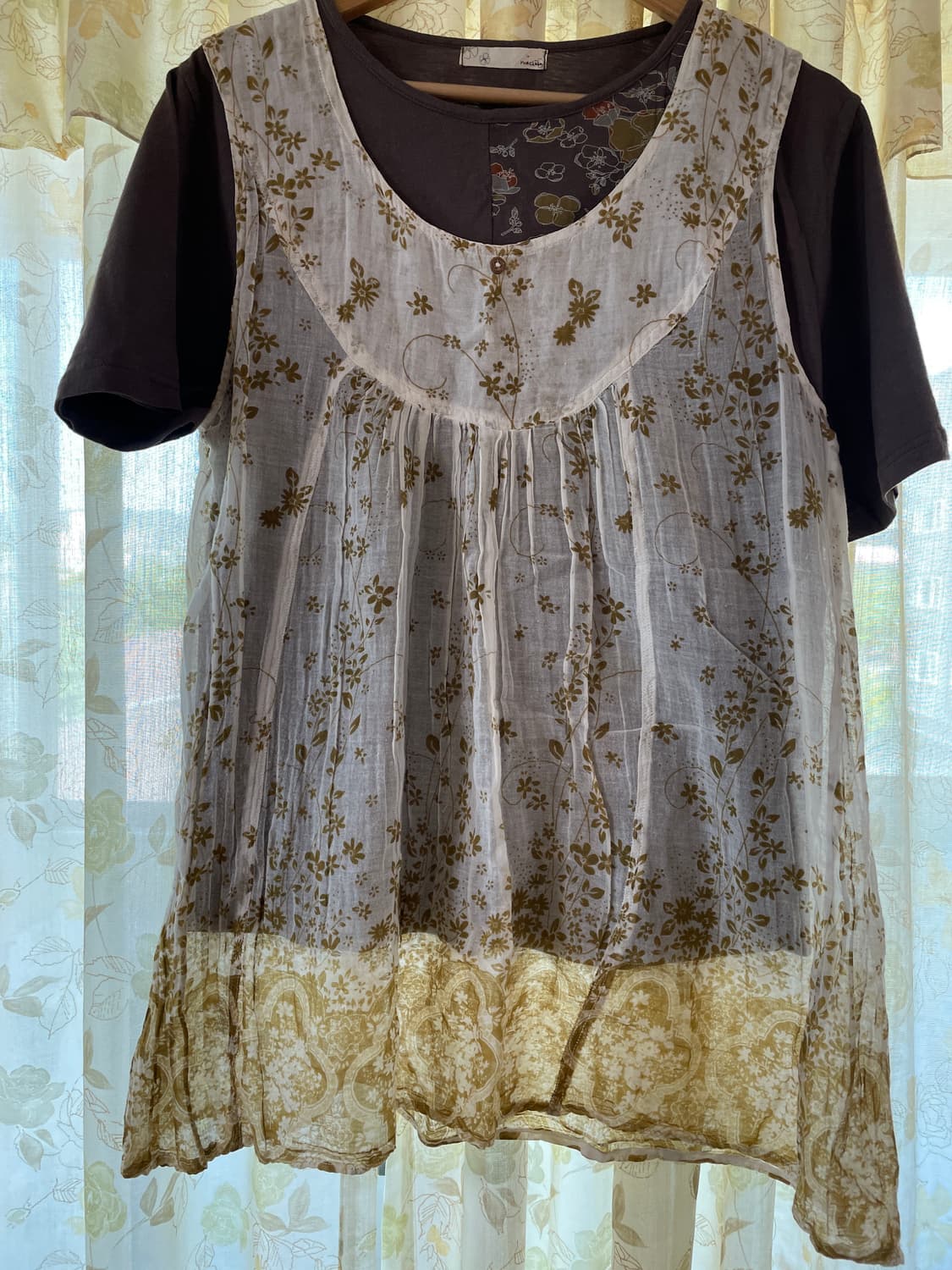 가을과 봄 어딘가 상품이미지1