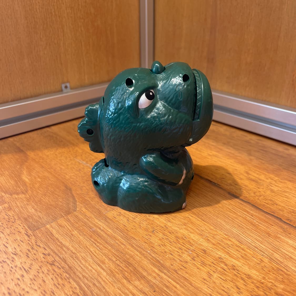 BEETLAND Gozilla Electric Razor 상품이미지1