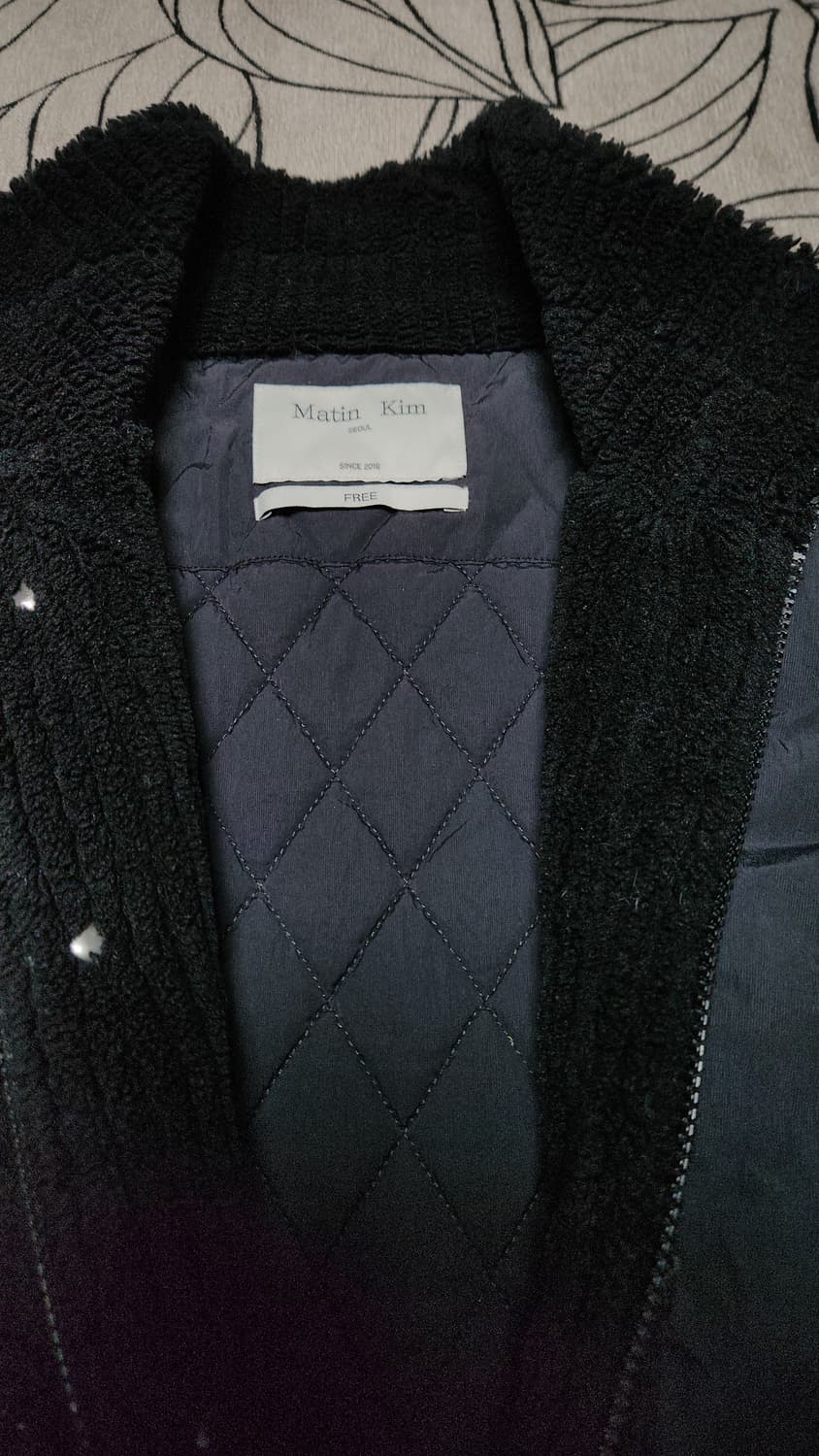 마뗑킴 아웃 포켓 퍼지 푸퍼 점퍼 블랙 FREE 상품이미지3