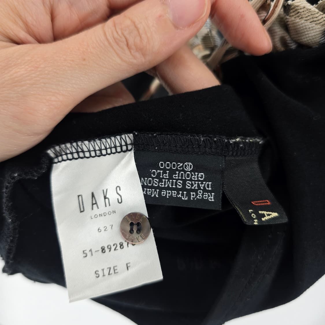 DAKS LONDON 프릴 가디건입니다 상품이미지2